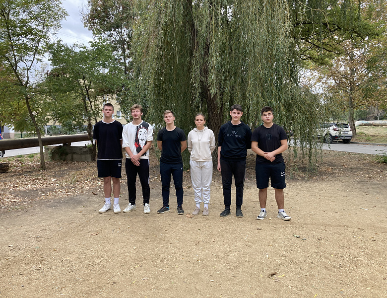 Товарищеская встреча команды активистов ССК «Здоровое поколение» и команды фельдшеров первого курса